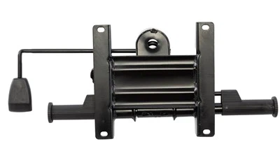 Houpací mechanismus kancelářské židle